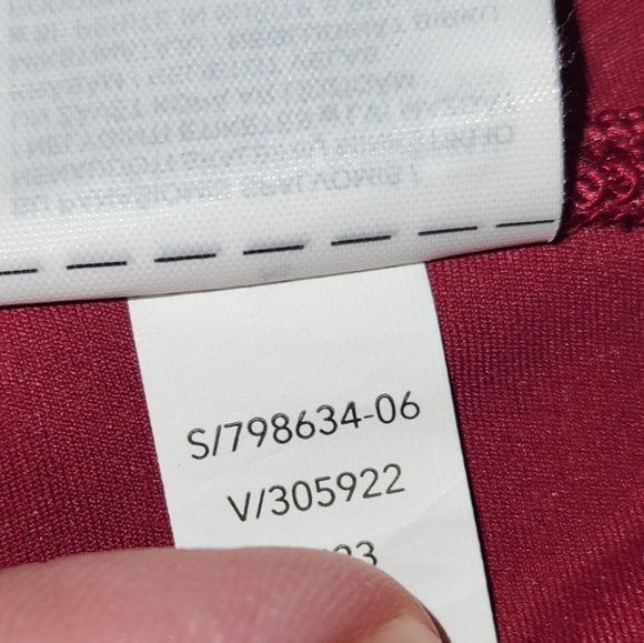 Athleta Transcend 7" Bike Short in Fushcia. Size L. #798634 - Picture 6 of 6